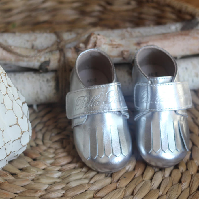 Leather Loafer in Silver (Toddler/Little Kid)