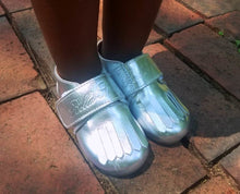 Load image into Gallery viewer, Leather Loafer in Silver (Toddler/Little Kid)